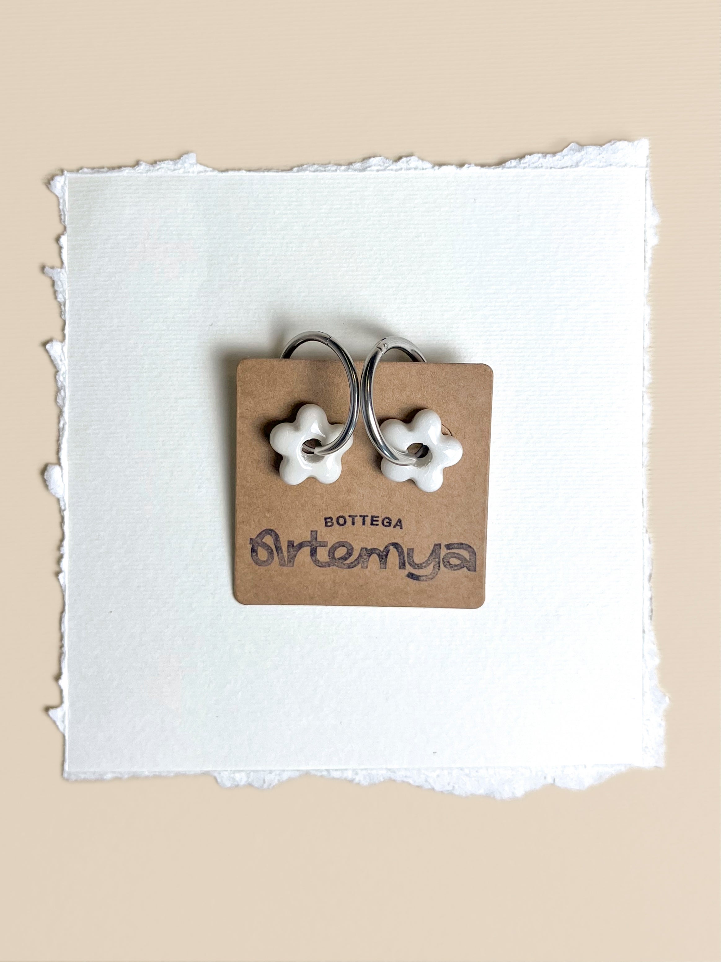 Orecchini Daisy Bianco